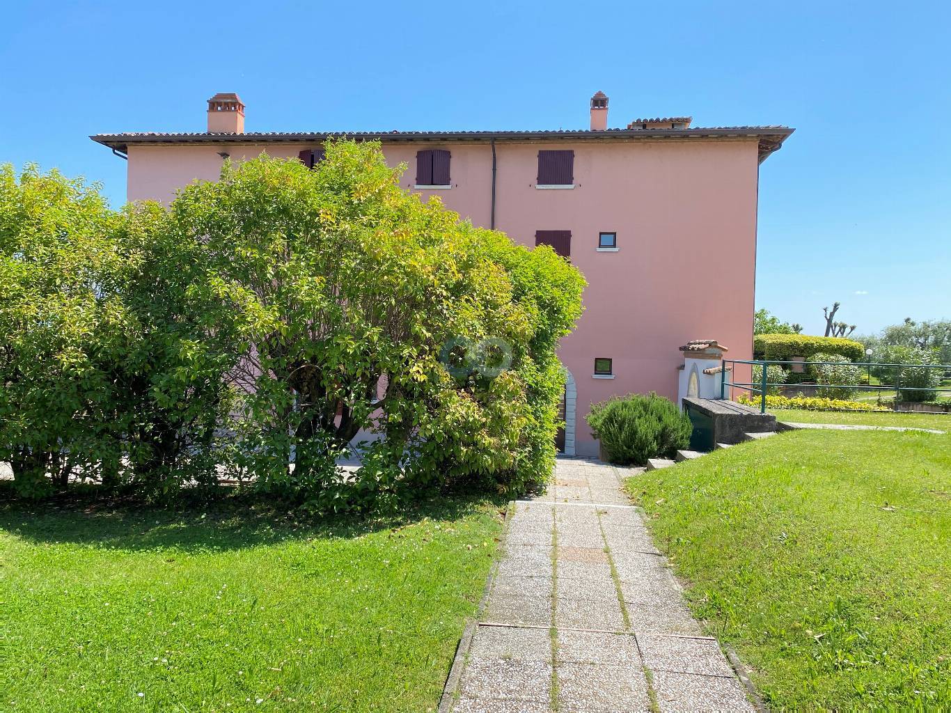 TRILOCALE MANSARDATO 12