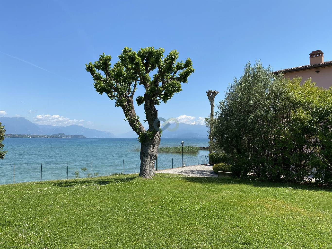 TRILOCALE MANSARDATO 15