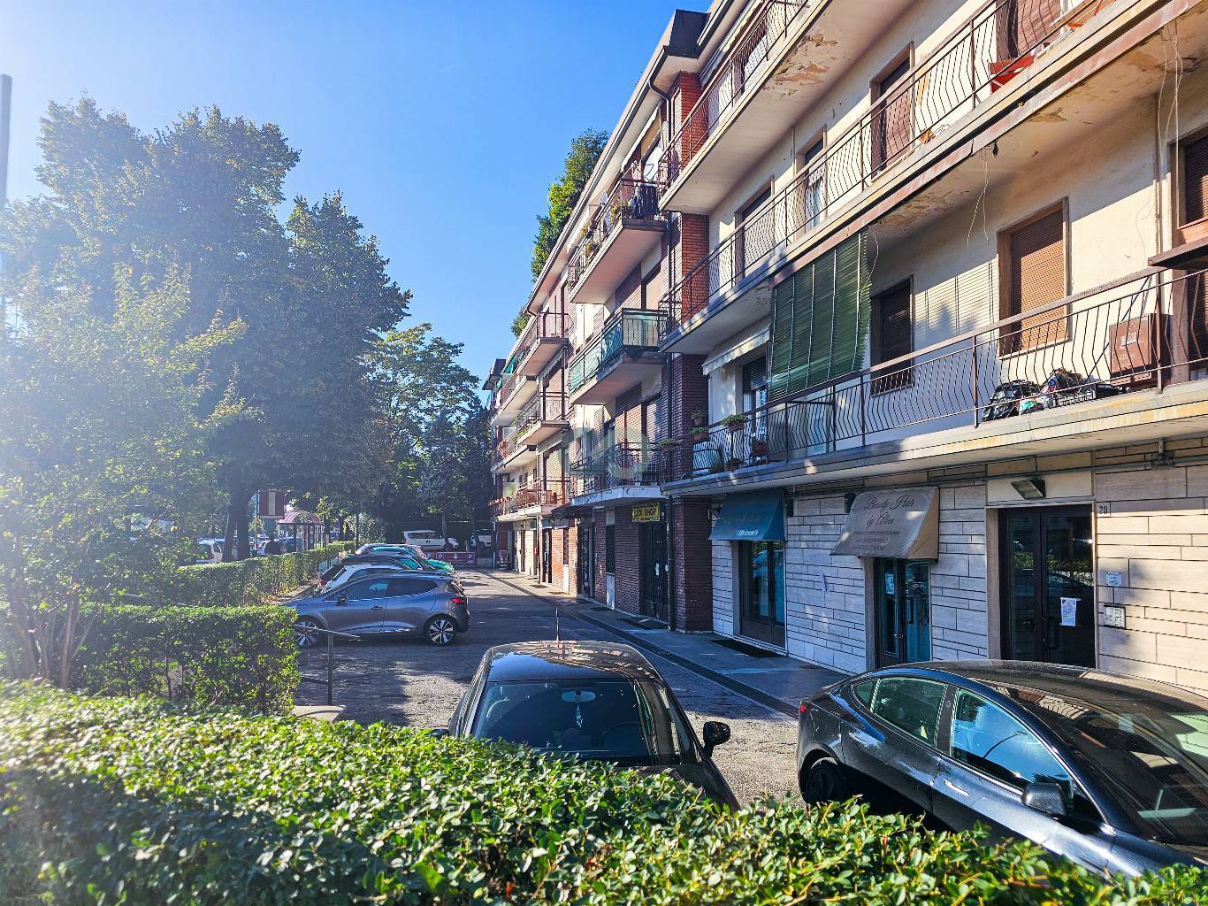 NEGOZIO CON RENDITA DEL  7,5% 4