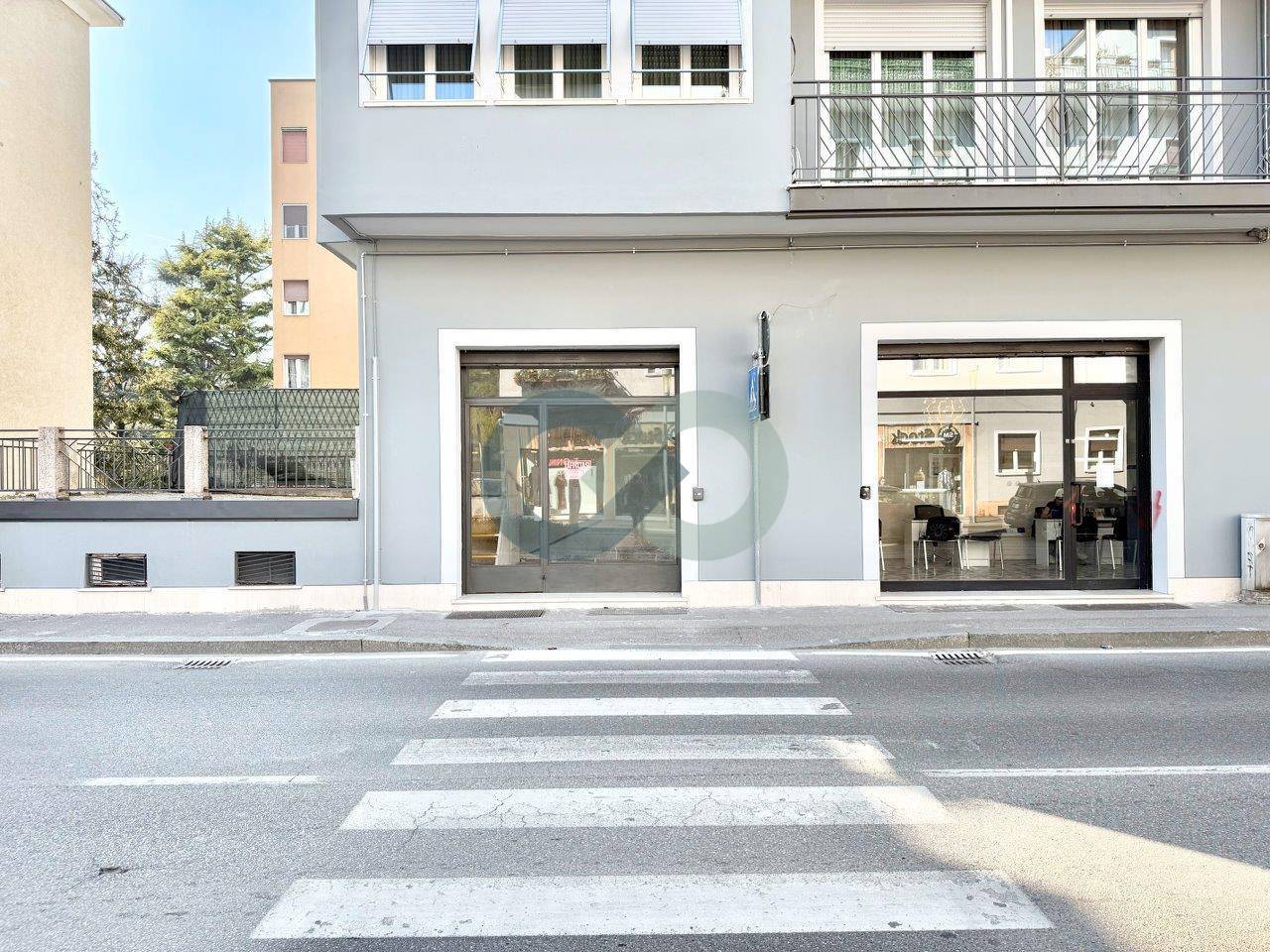 SPAZIO COMMERCIALE A REDDITO 3