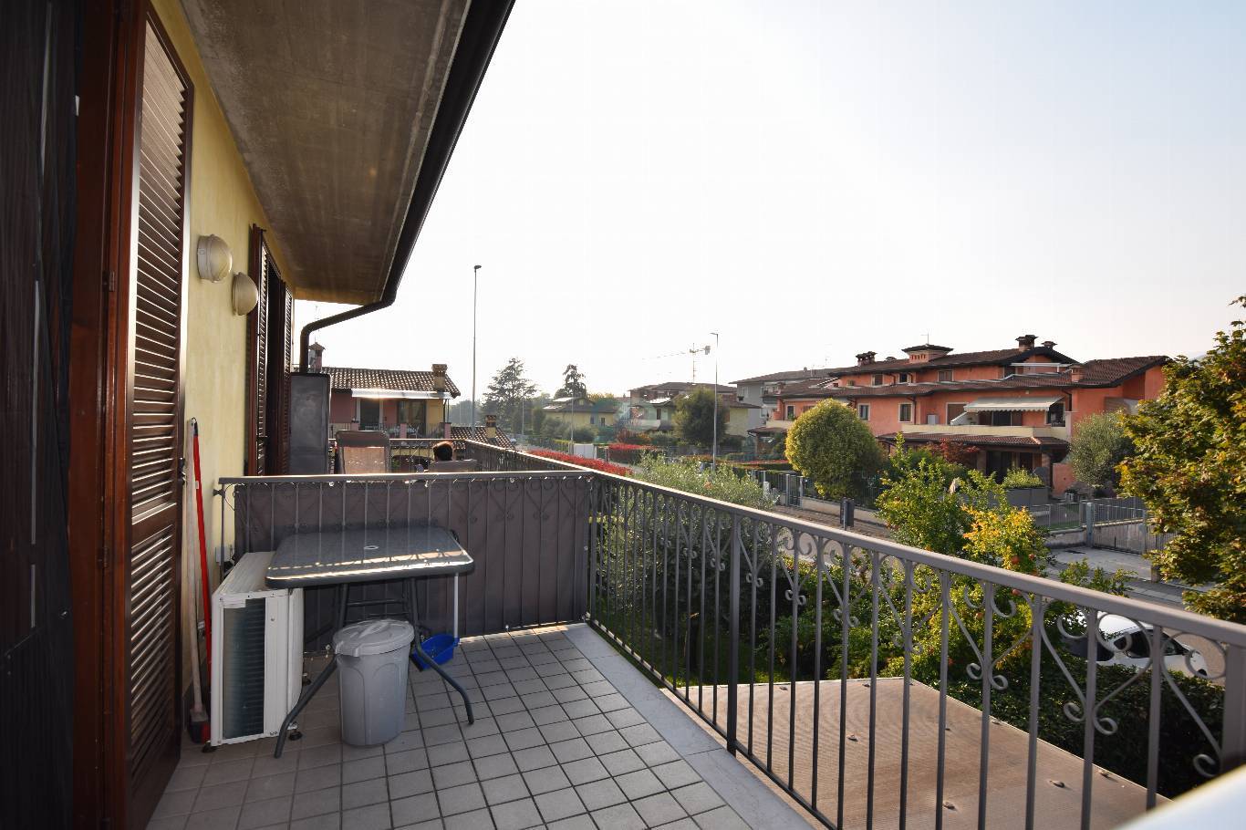 TRILOCALE IN QUADRIFAMILIARE 6