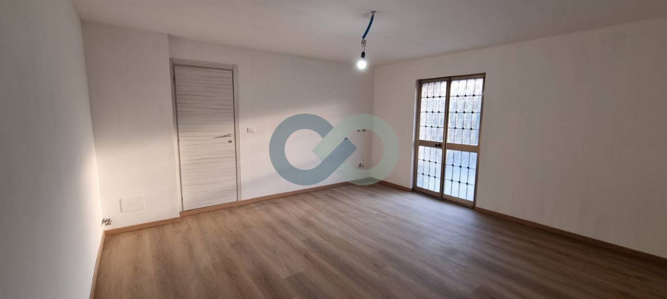 Bifamiliare con cortile privato 6