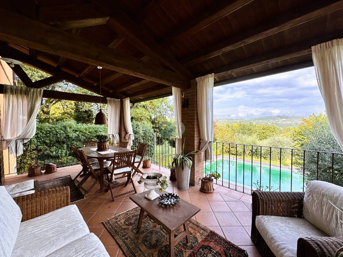 VILLA CON PISCINA 28