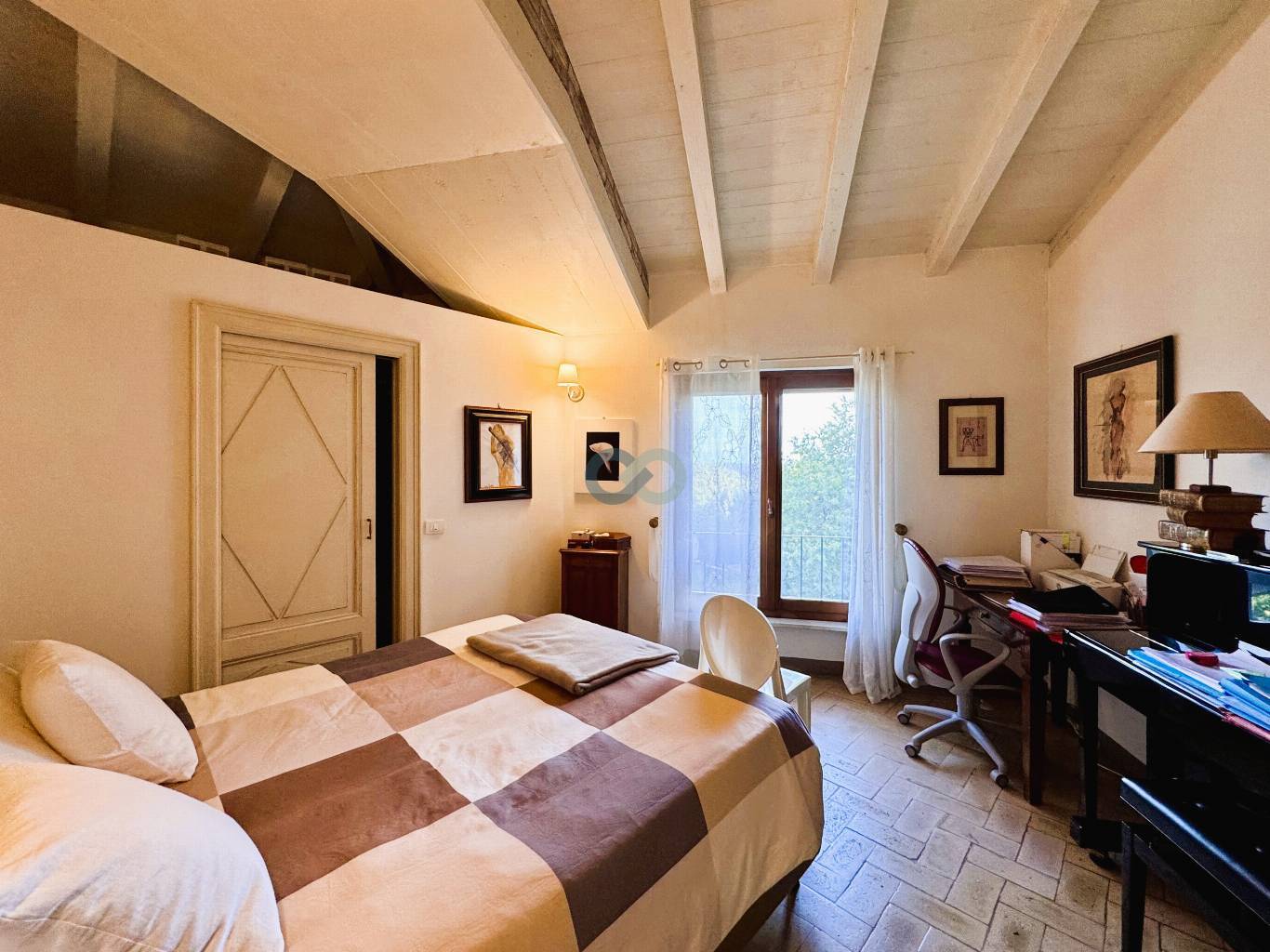 VILLA CON PISCINA 47