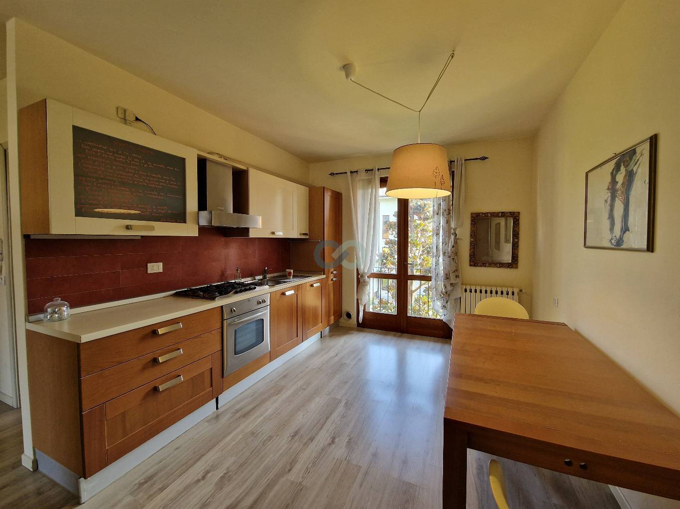 Porzione di casa divisa in due appartamenti 29