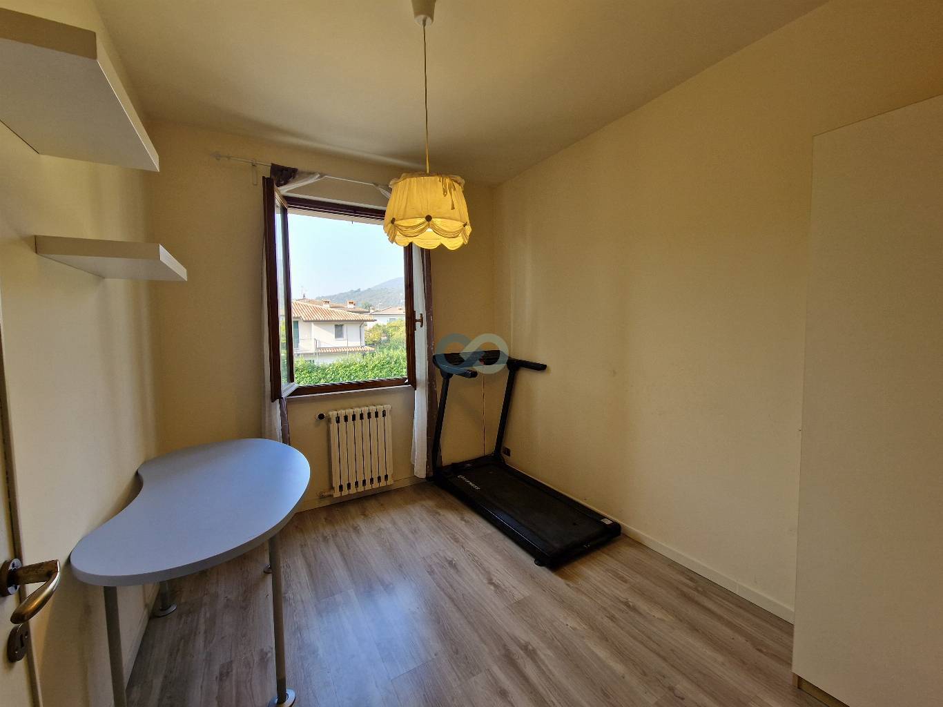 Porzione di casa divisa in due appartamenti 37