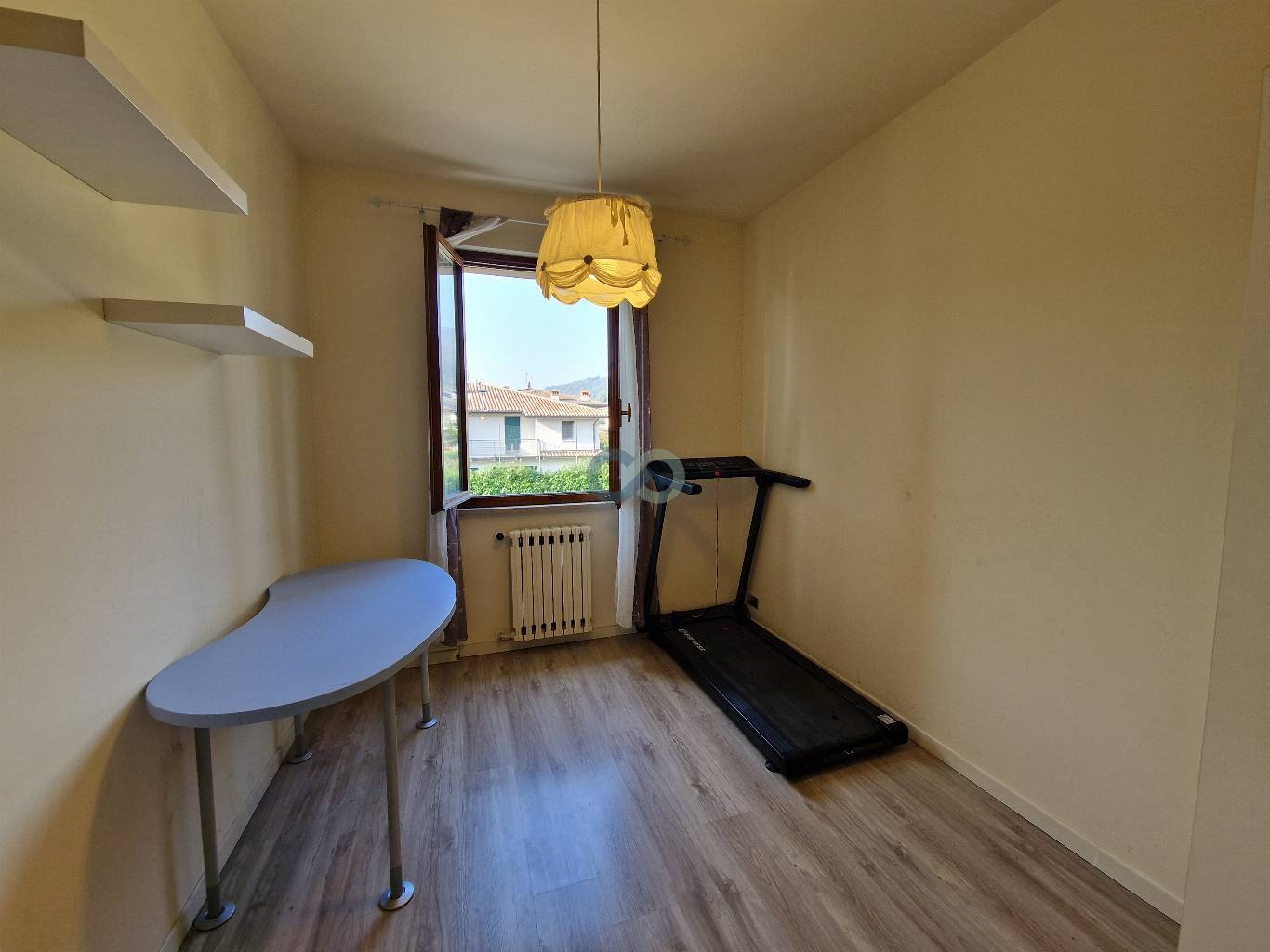 Porzione di casa divisa in due appartamenti 36