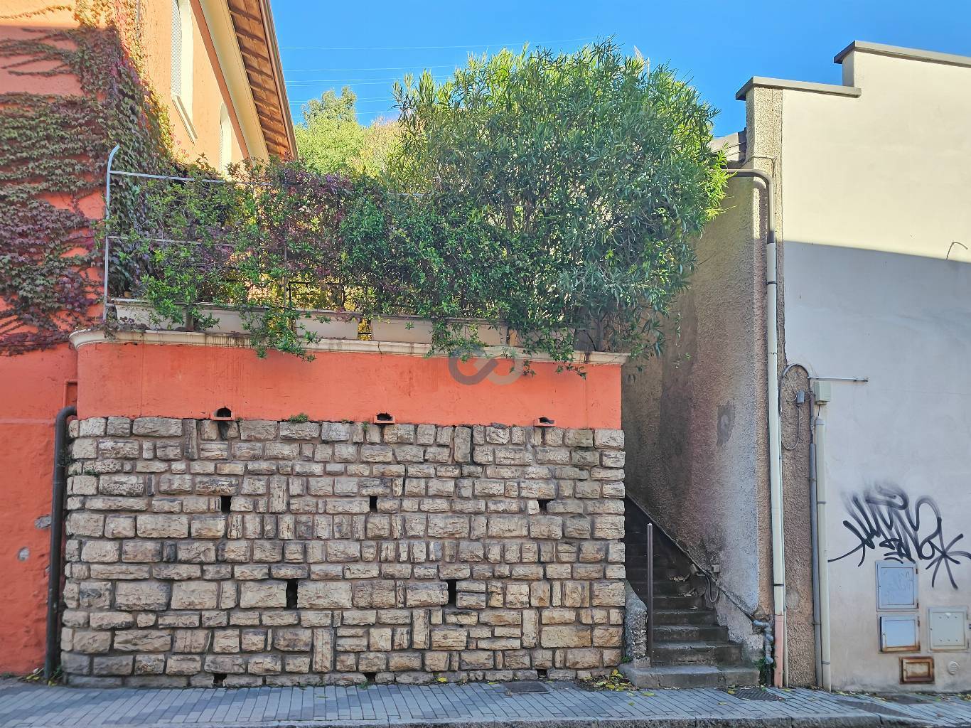 CASA INDIPENDENTE A SANT'EUFEMIA 4