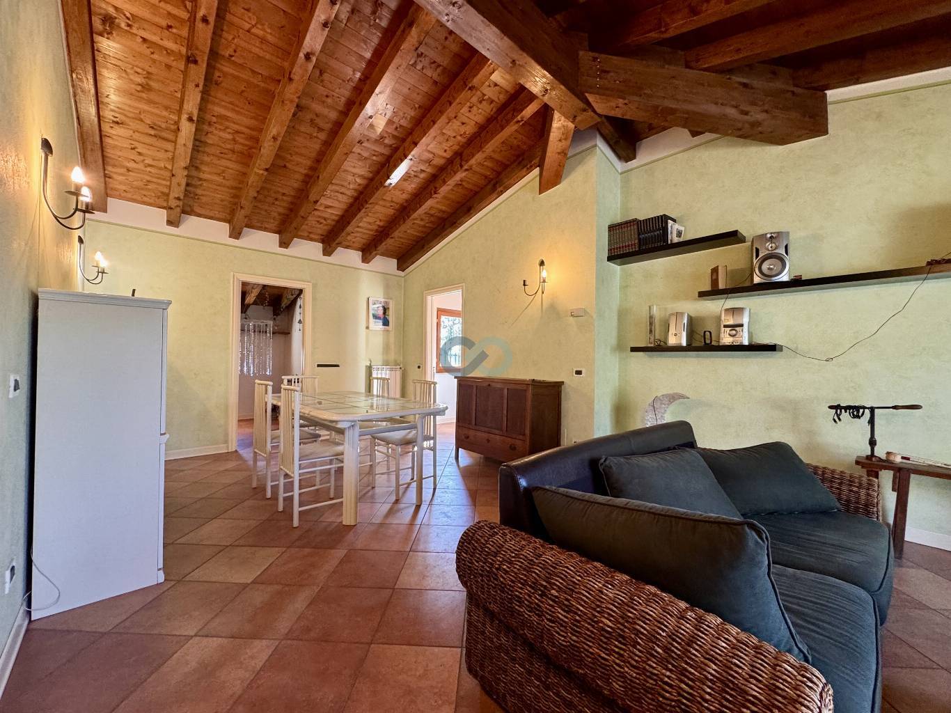 Villa Singola con due unità 19