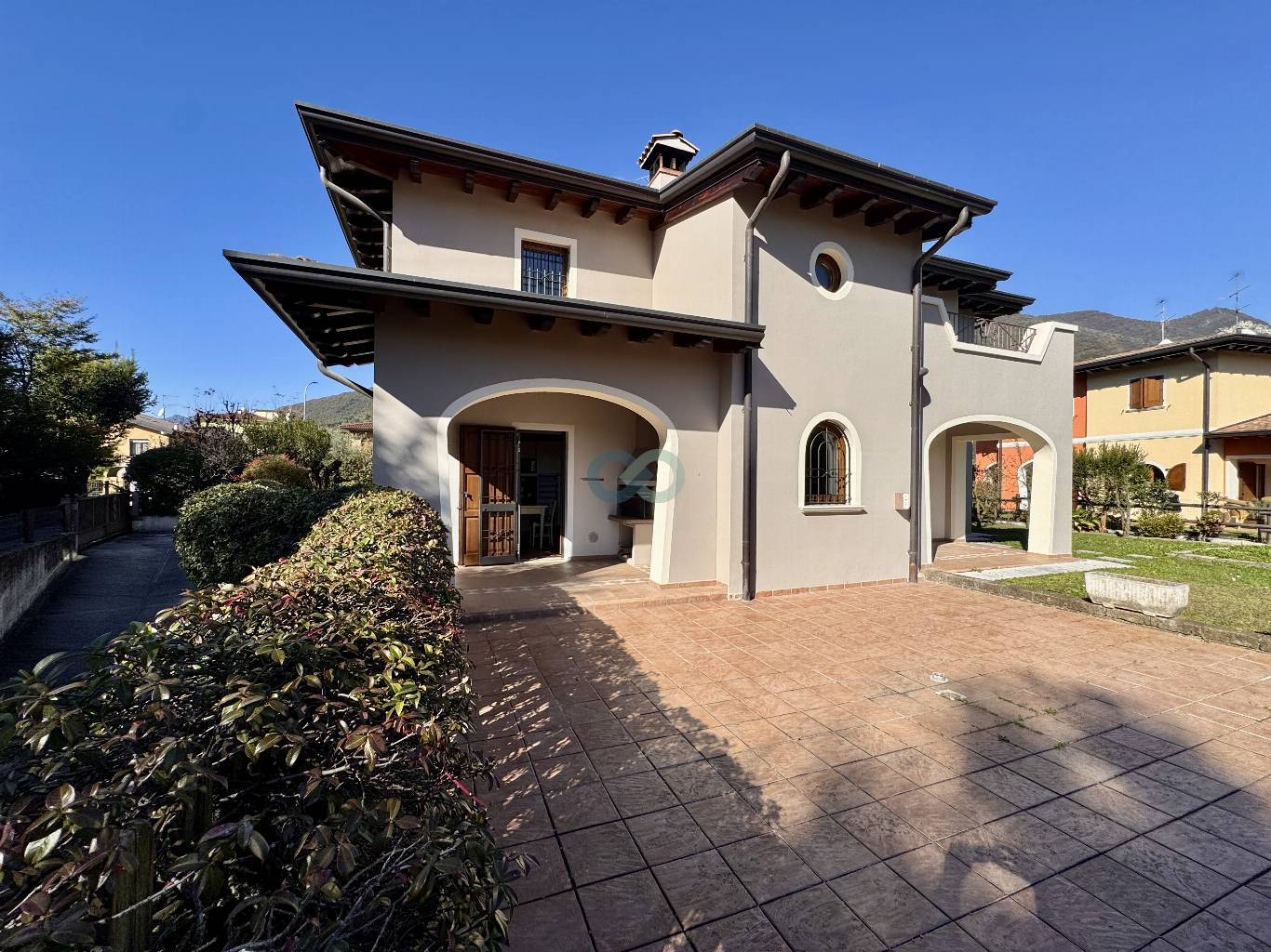 Villa Singola con due unità 9