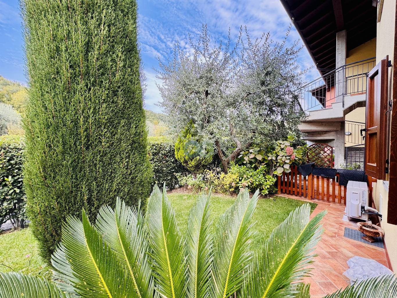 Trilocale con giardino in Residence 10