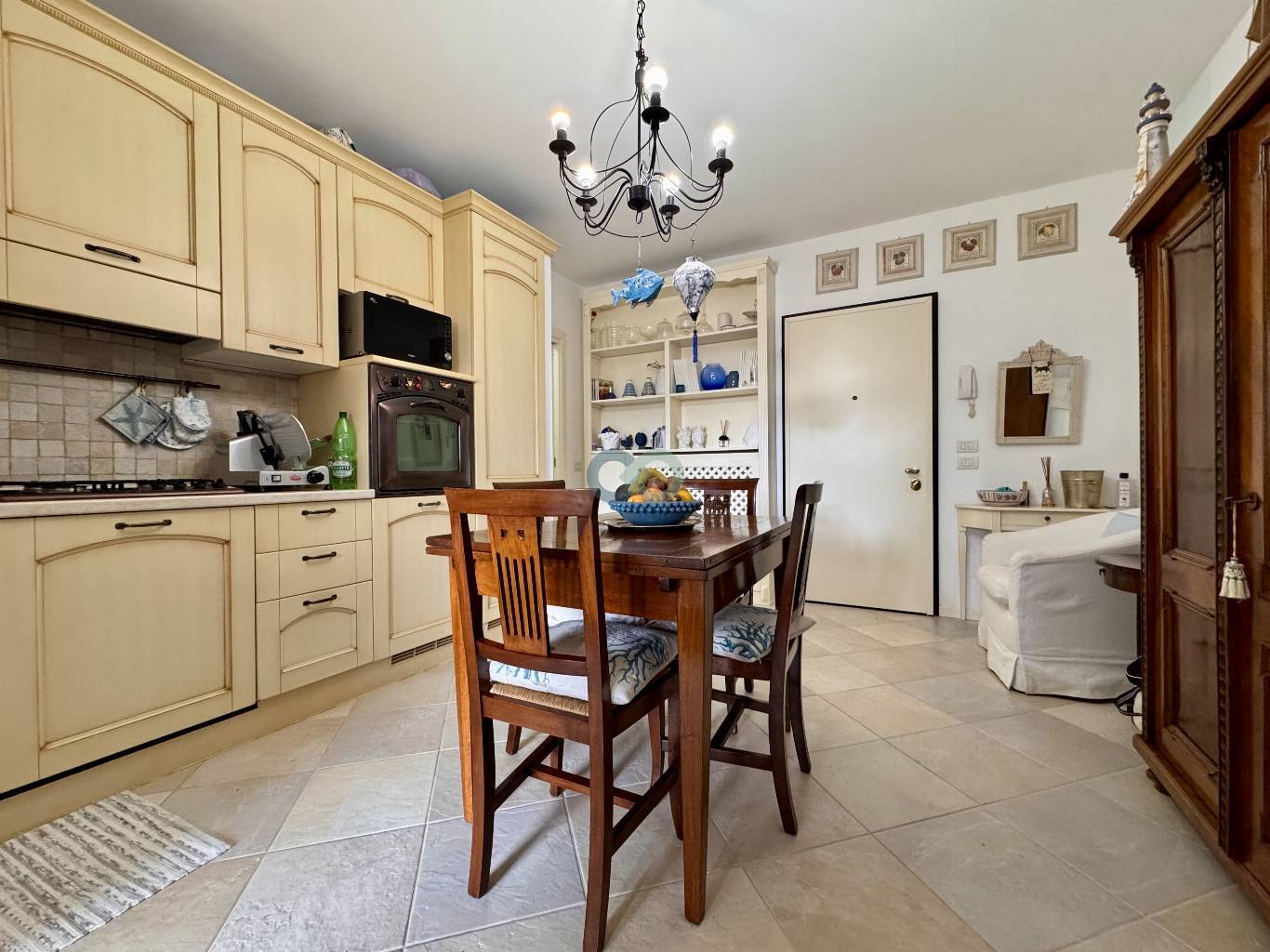 Trilocale con giardino in Residence 20