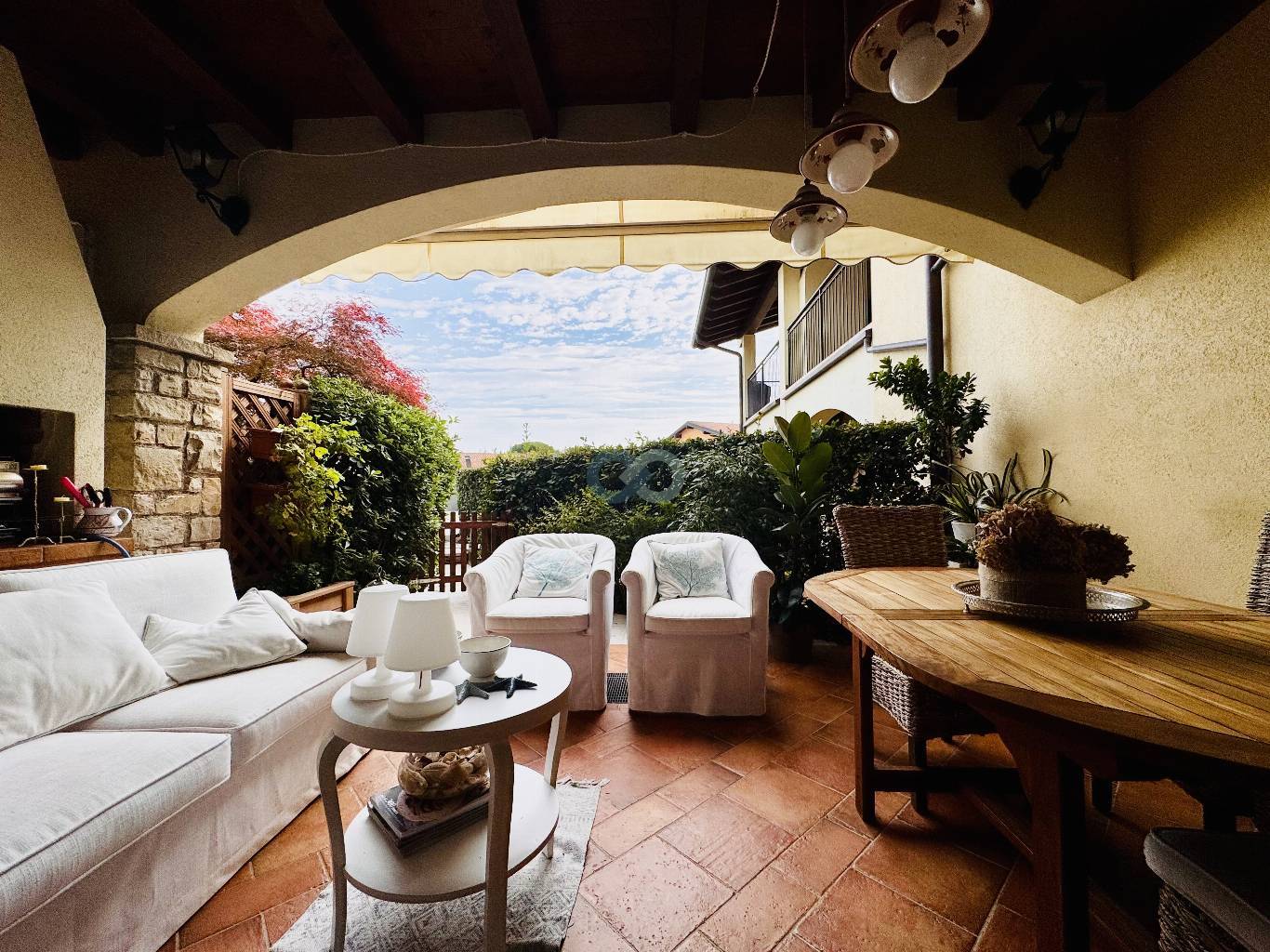 Trilocale con giardino in Residence 25