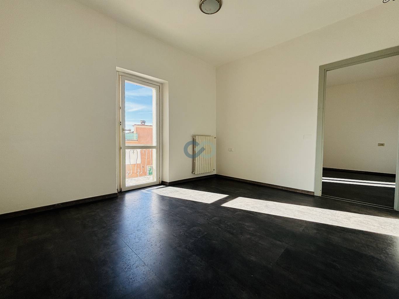 TRILOCALE INDIPENDENTE 10