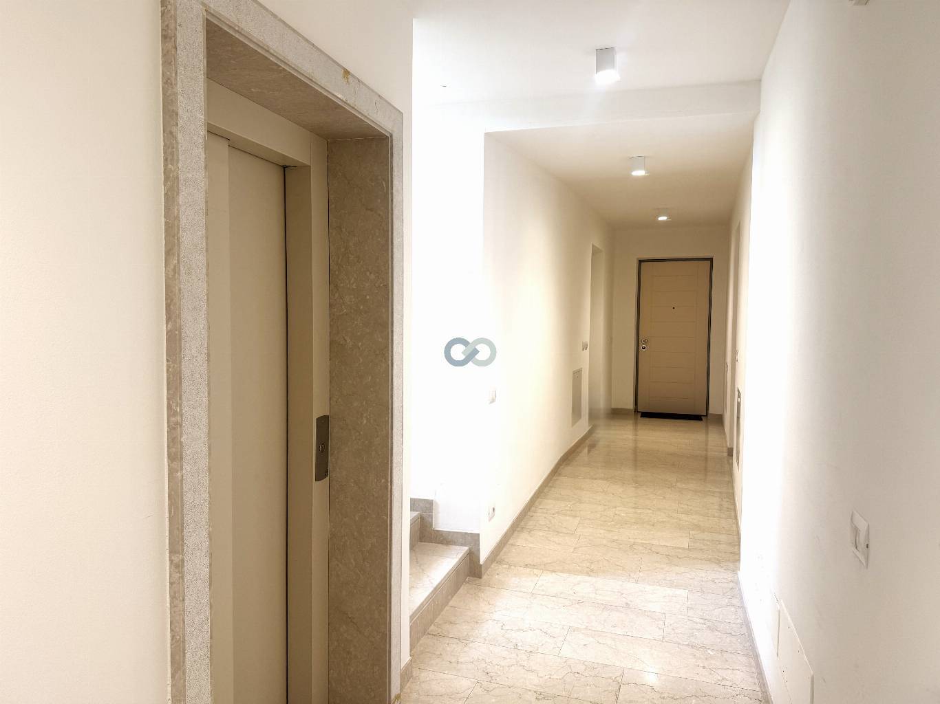 APPARTAMENTO NON ARREDATO 9