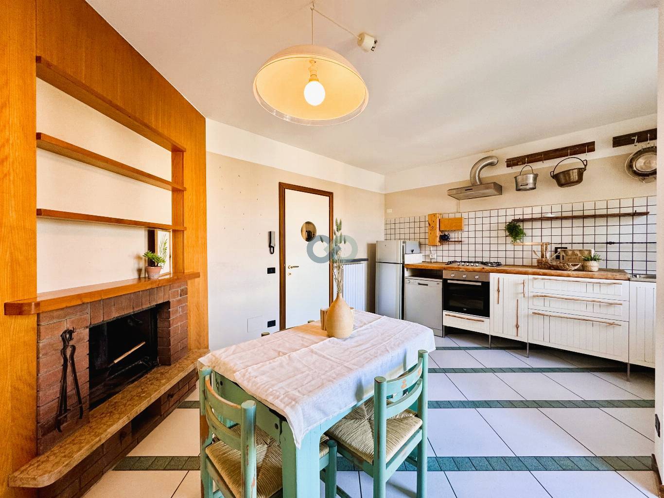 ATTICO IN BIFAMILIARE 24