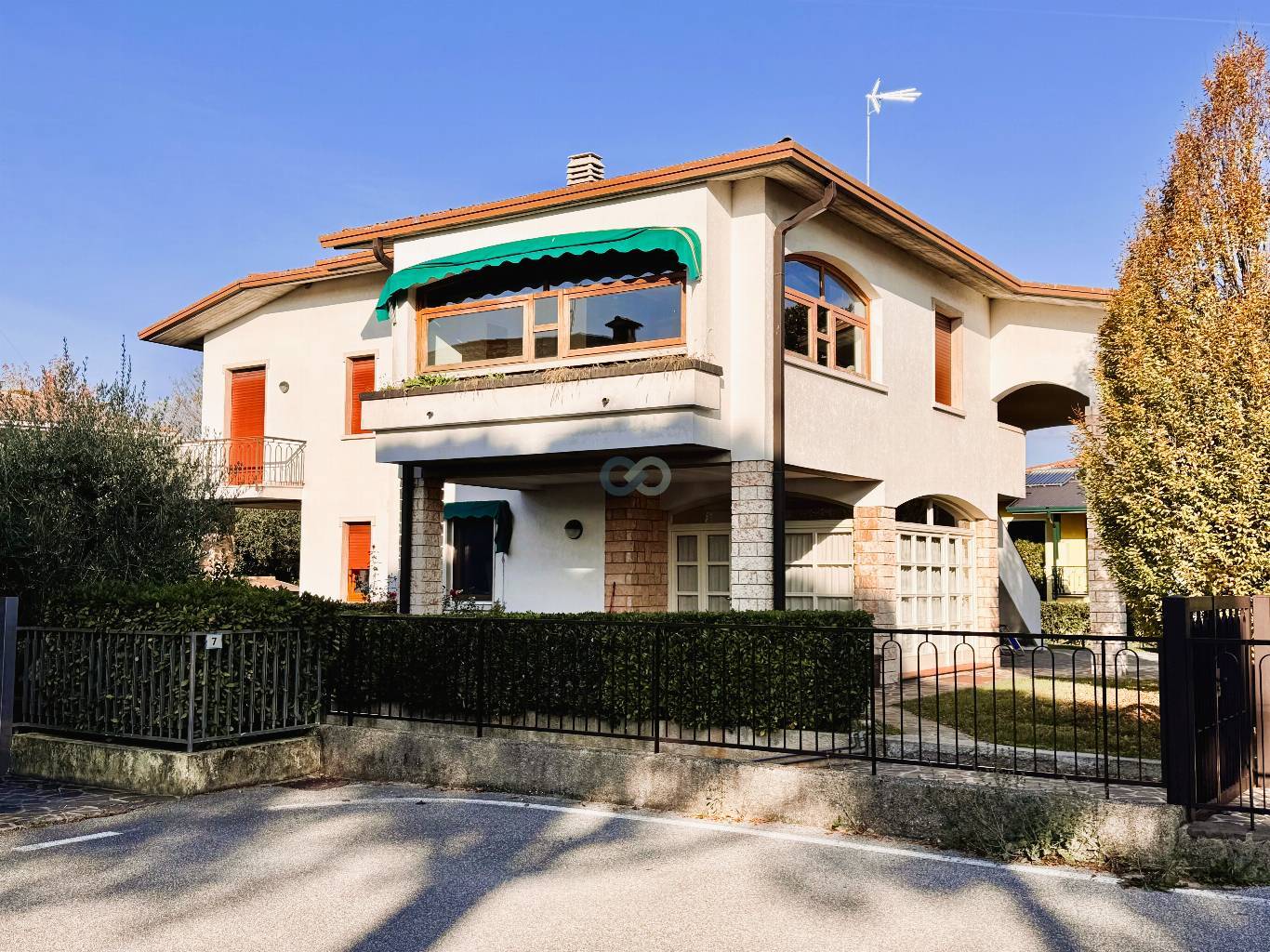 ATTICO IN BIFAMILIARE 53