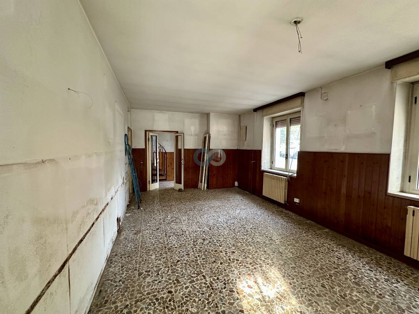 Porzione casa-cielo terra 11