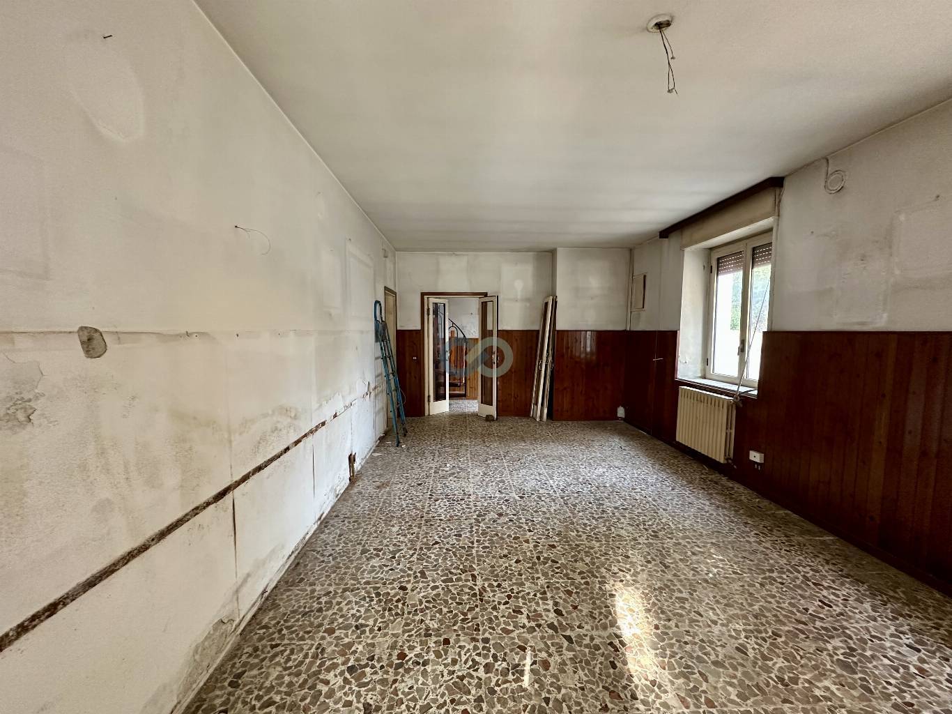 Porzione casa-cielo terra 8