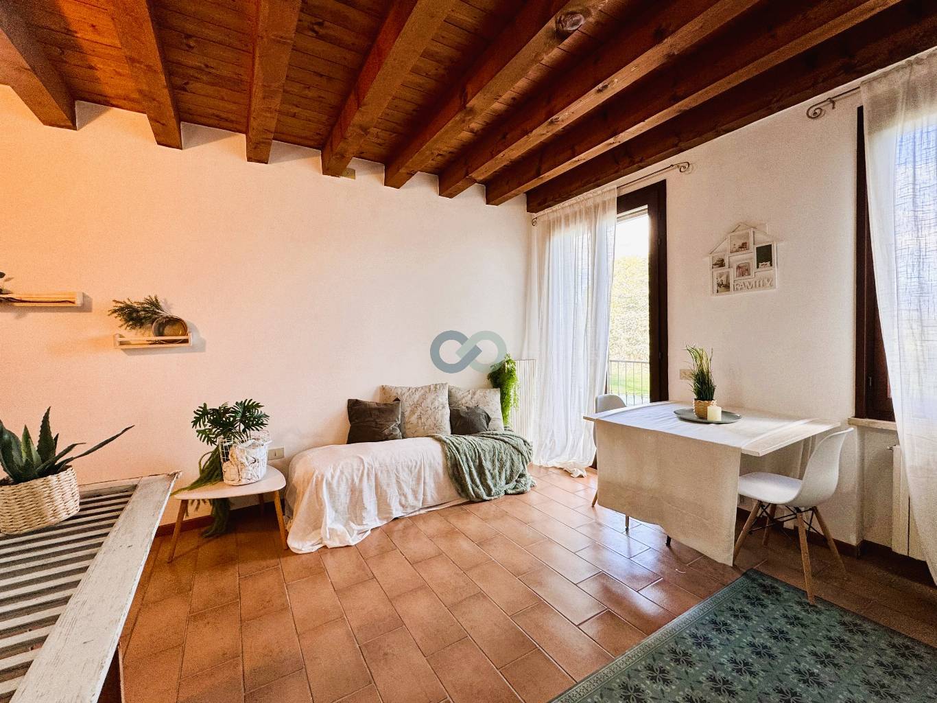 APPARTAMENTO VISTA LAGO 11