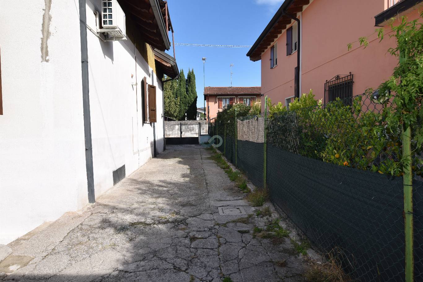 Porzione al piano terra in Bifamiliare 20