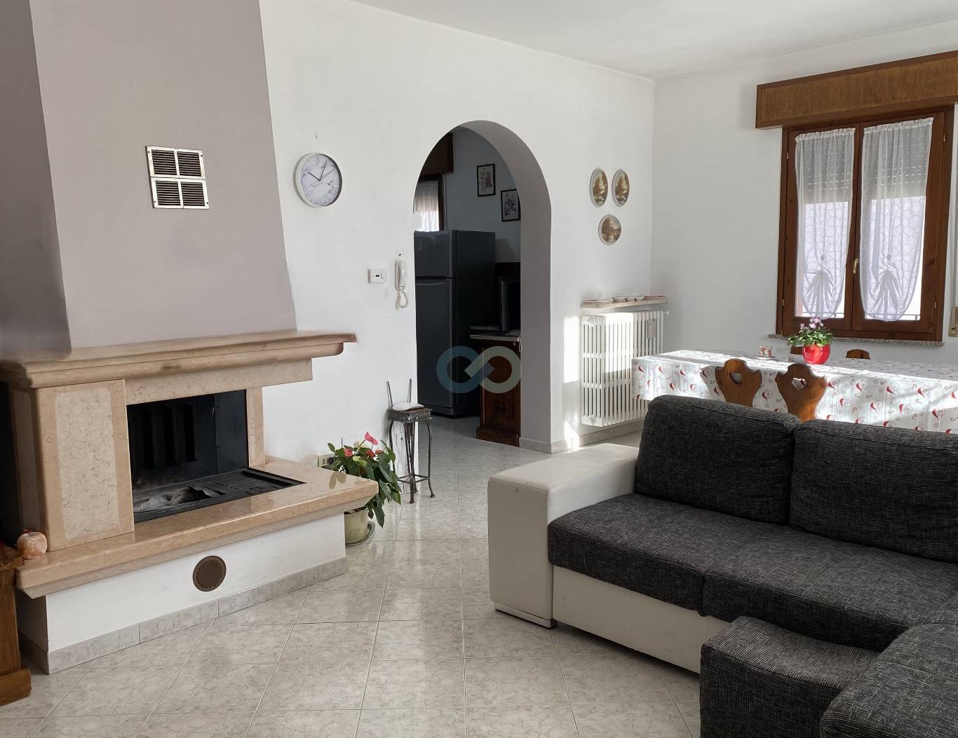 PENTALOCALE CON GIARDINO 1