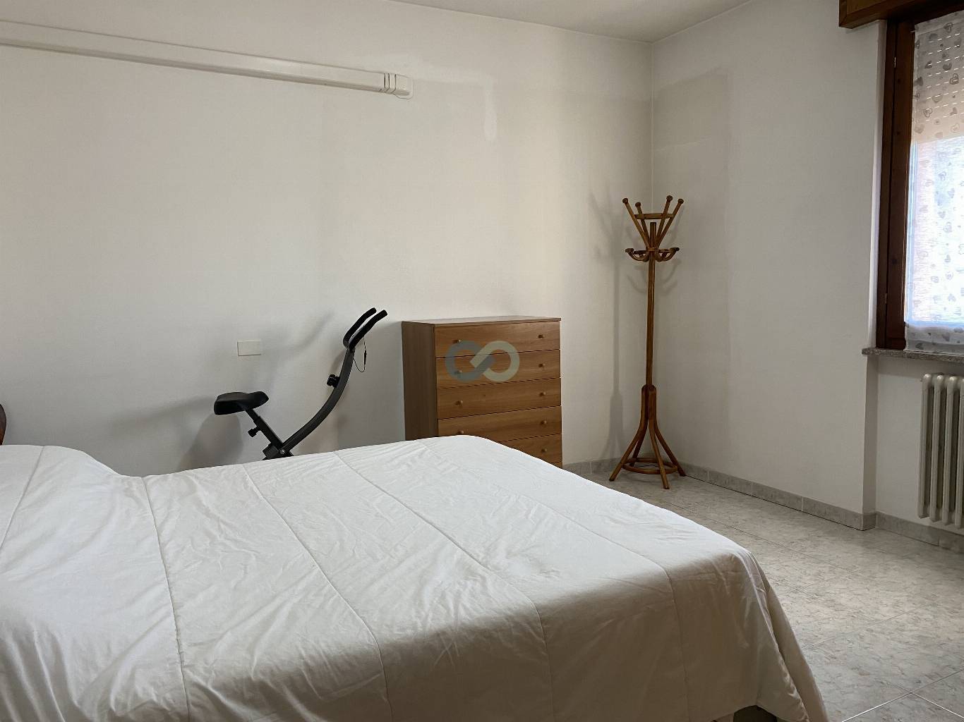 PENTALOCALE CON GIARDINO 11