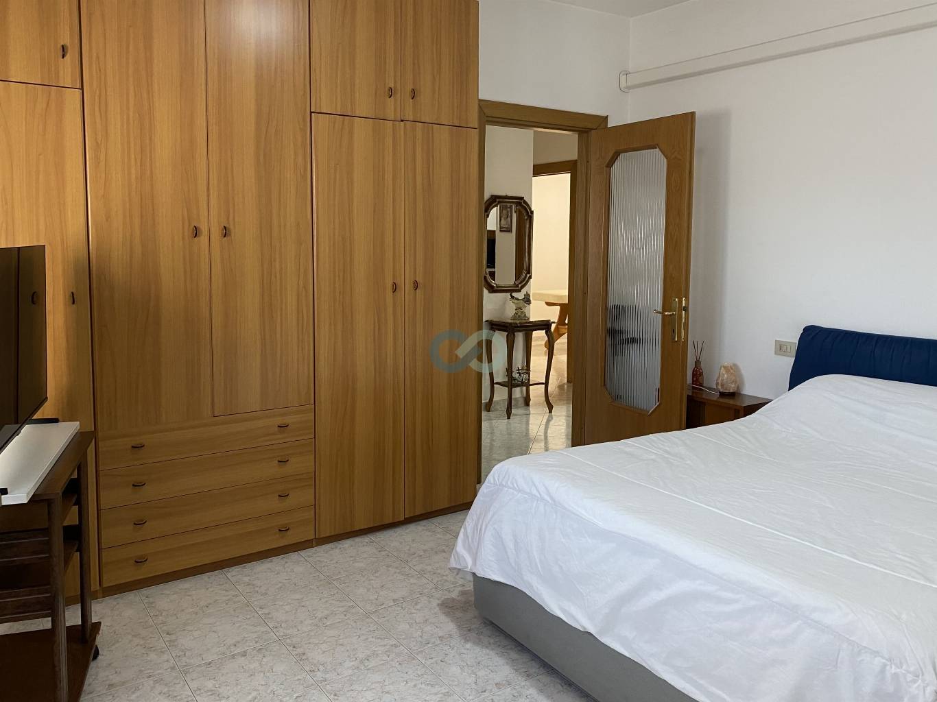 PENTALOCALE CON GIARDINO 12