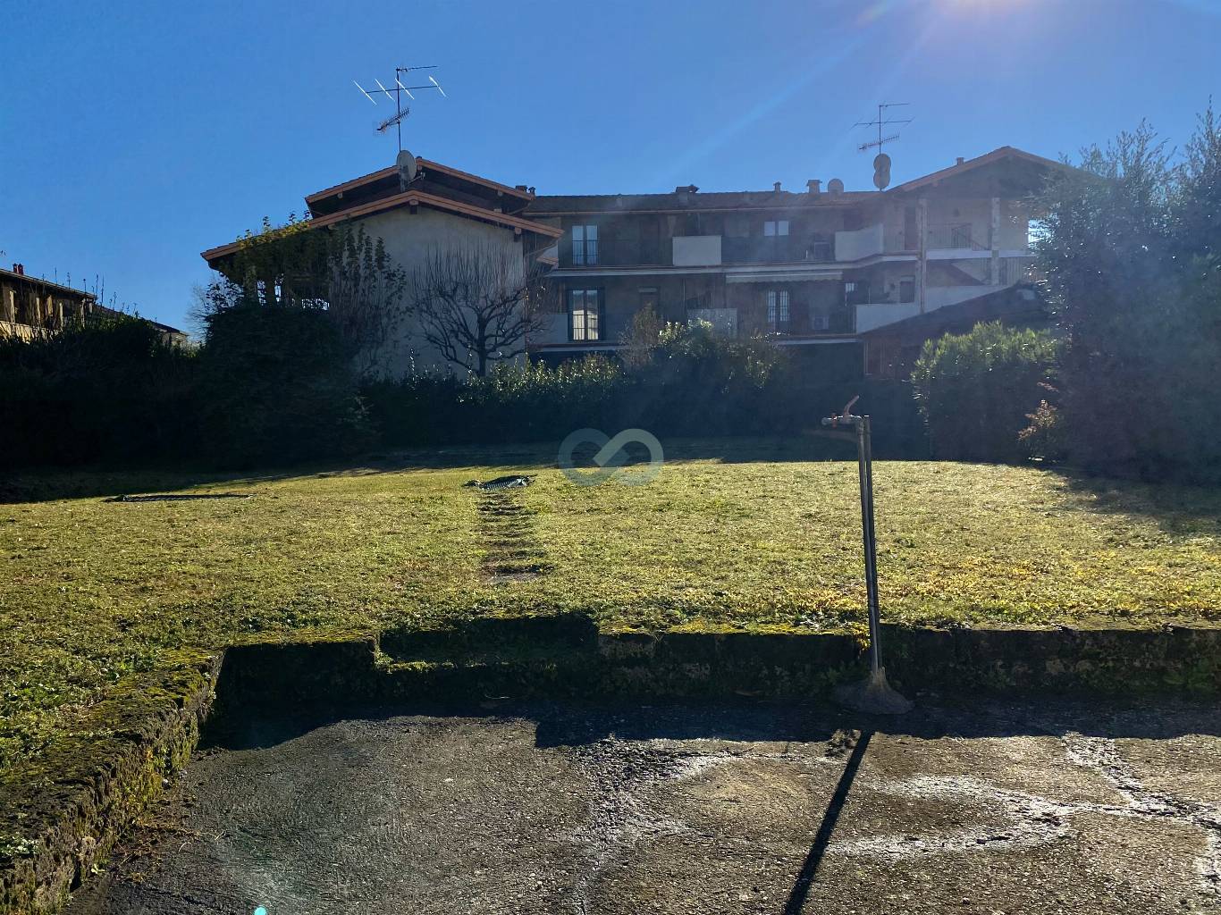 PENTALOCALE CON GIARDINO 19