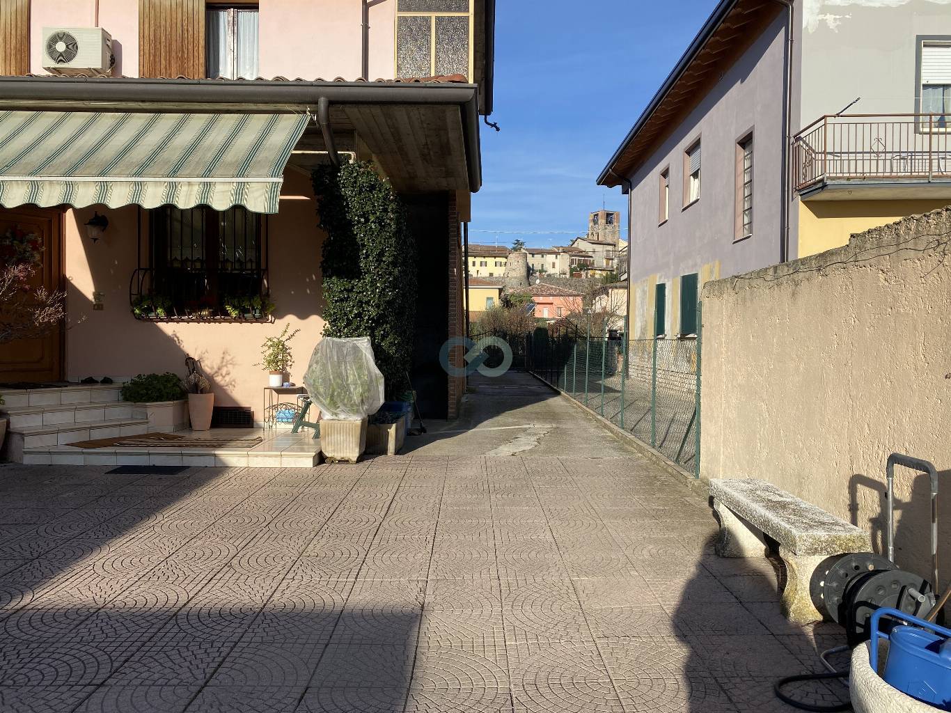 PENTALOCALE CON GIARDINO 20