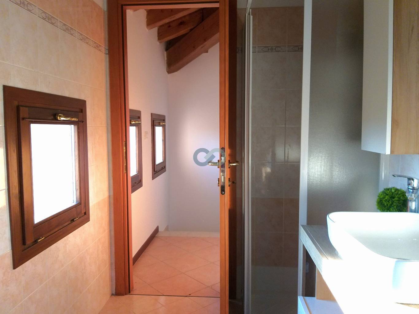 QUADRILOCALE CON MANSARDA 20