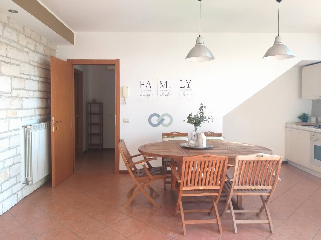 QUADRILOCALE CON MANSARDA 5