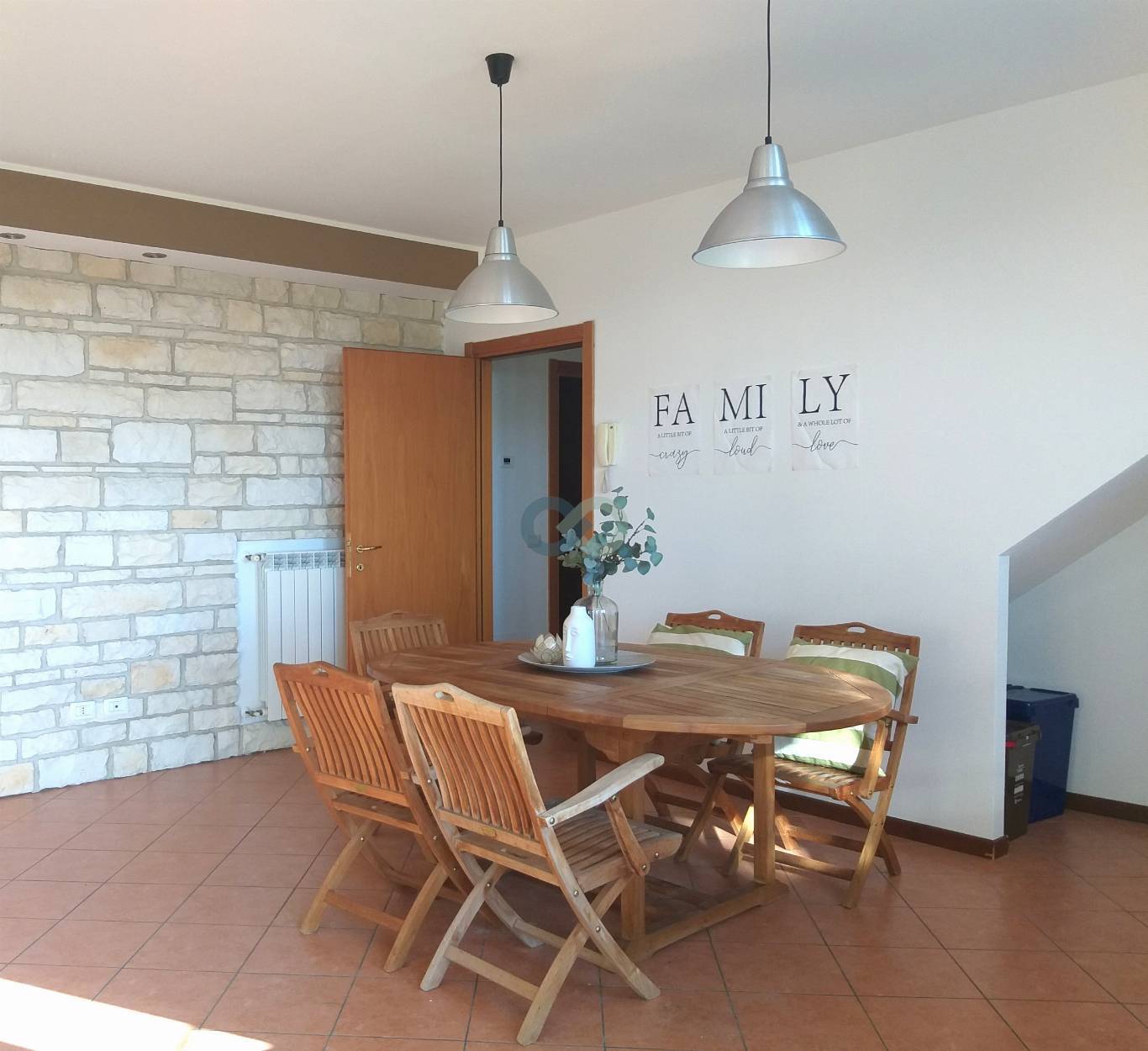 QUADRILOCALE CON MANSARDA 4