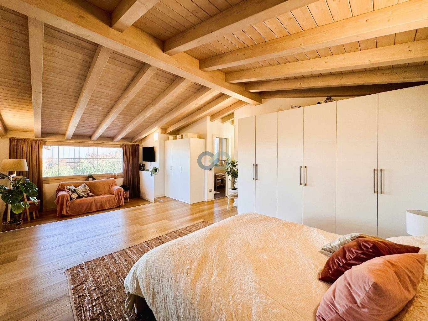 VILLA SINGOLA CON PISCNA 24