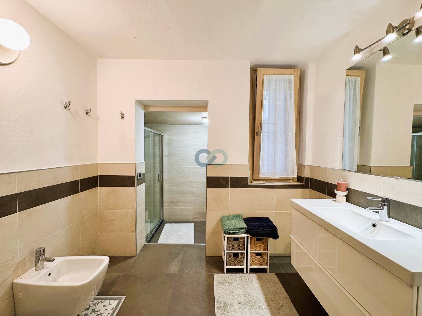 VILLA SINGOLA CON PISCNA 47