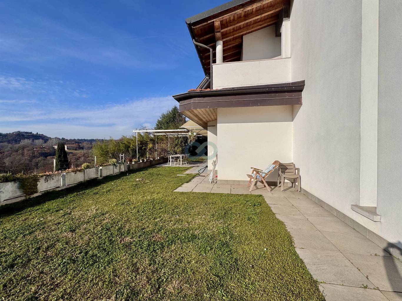 VILLA SINGOLA CON PISCNA 57