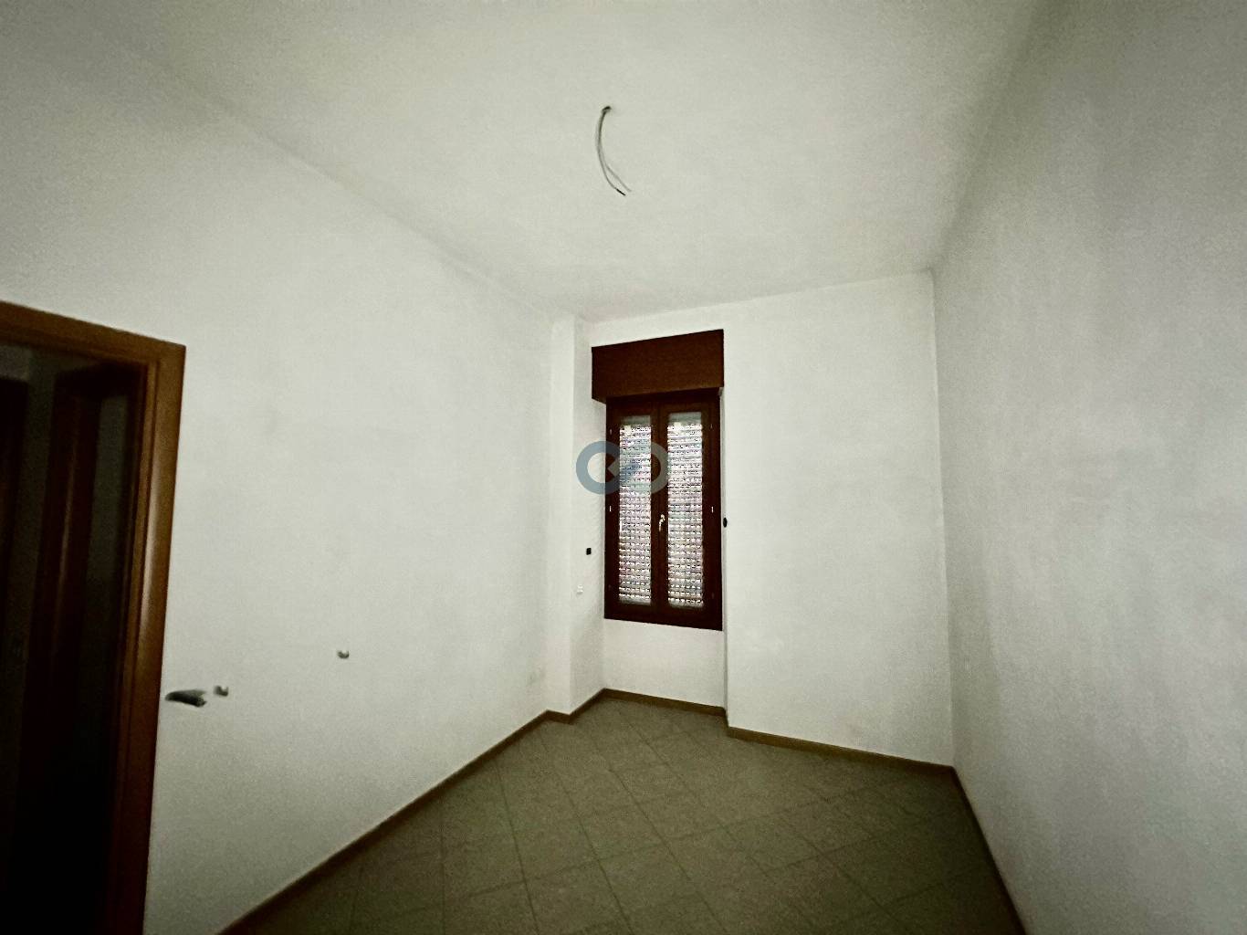 Intero piano con 3 Bilocali 15