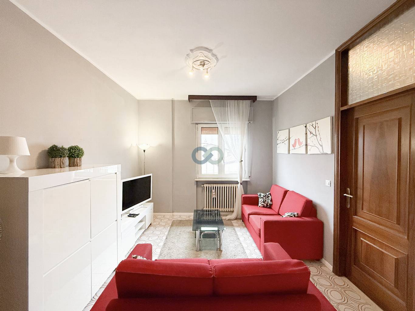 APPARTAMENTO TRILOCALE CON TAVERNA E GIARDINO 1