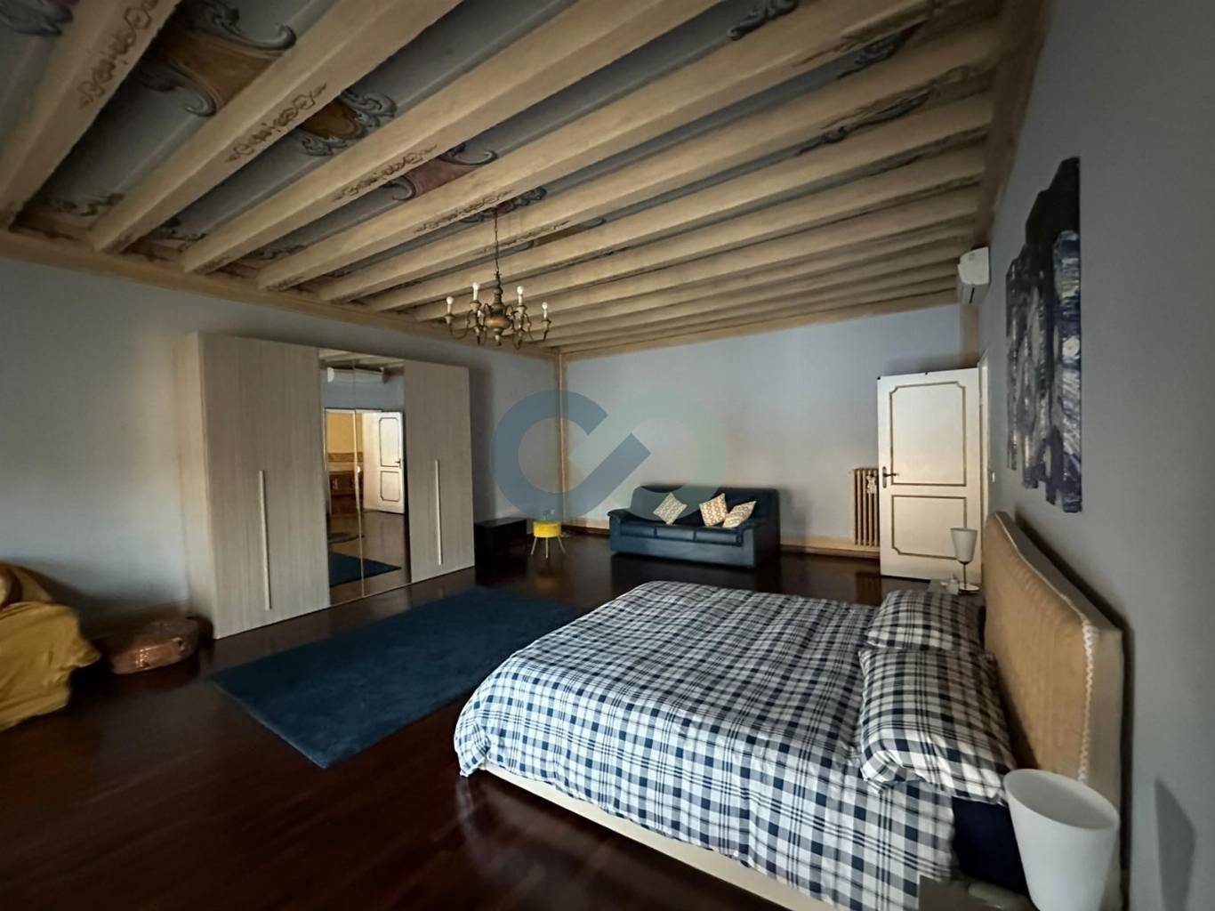 ELEGANTE ATTICO IN CENTRO STORICO 19