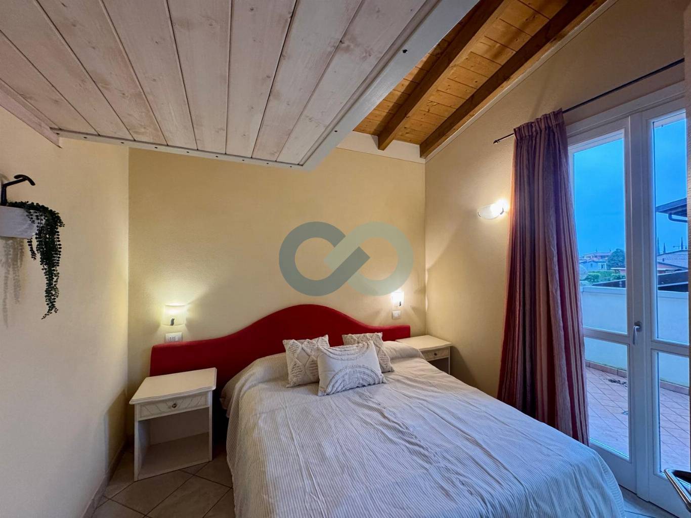 BILOCALE ARREDATO CON SOPPALCO 7