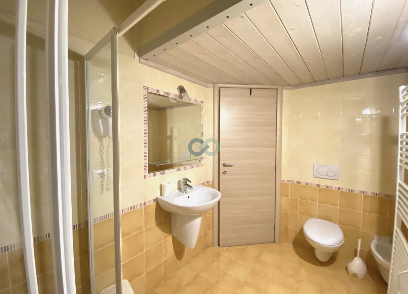 BILOCALE ARREDATO CON SOPPALCO 11