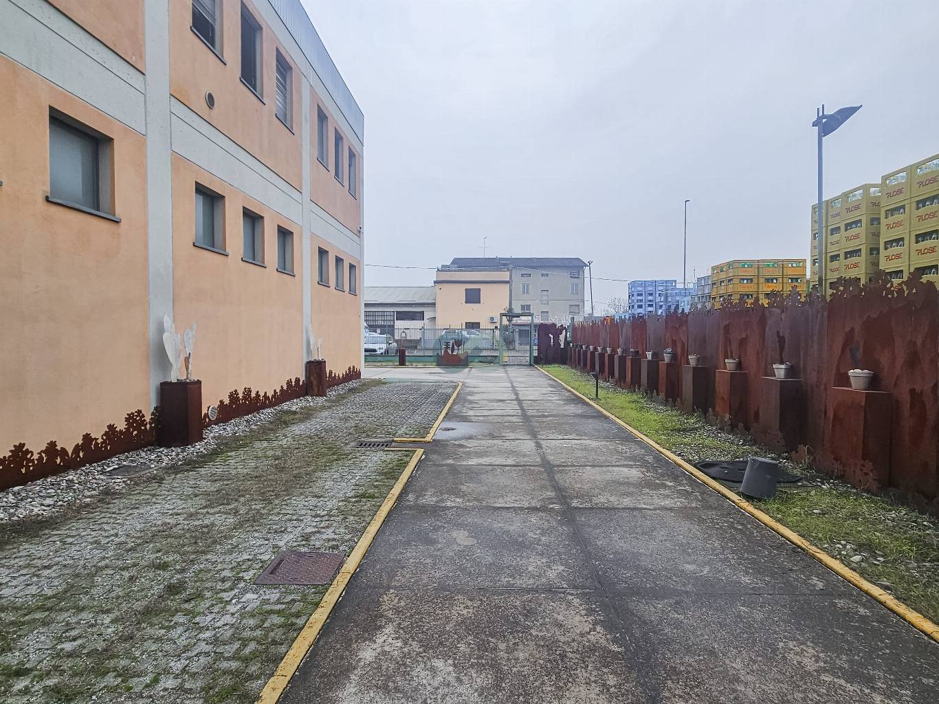 LABORATORIO SU DUE LIVELLI 19