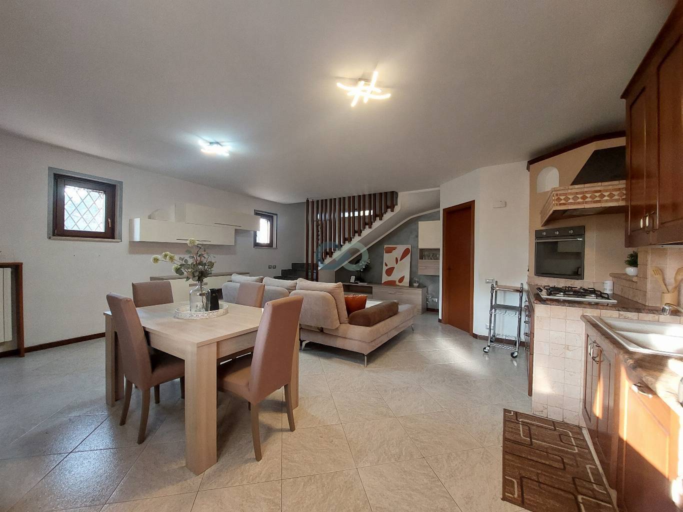 TRILOCALE PIANO TERRA 4