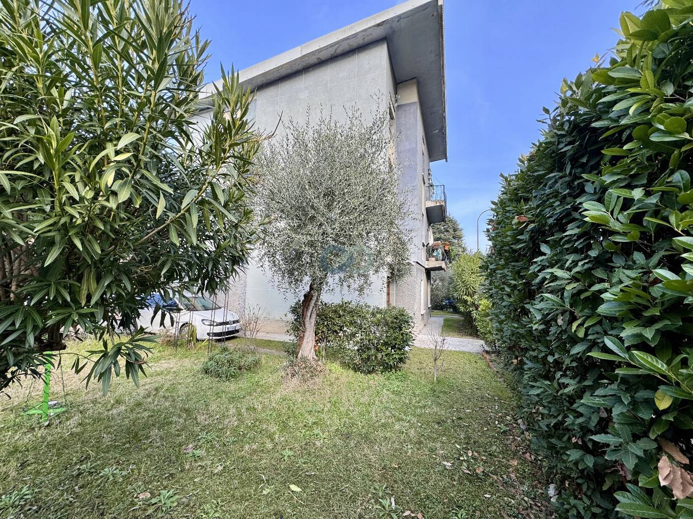 TRILOCALE RITRUTTURATO 27