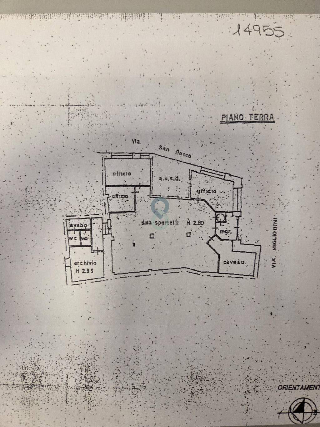 Locale commerciale locato – Ottimo investimento con rendita 6,5% 1