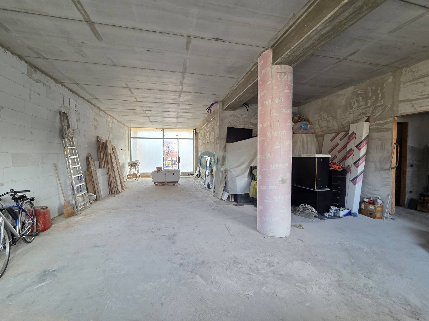 Negozio / Spazio commerciale al rustico di 105 mq in contesto di pregio 3