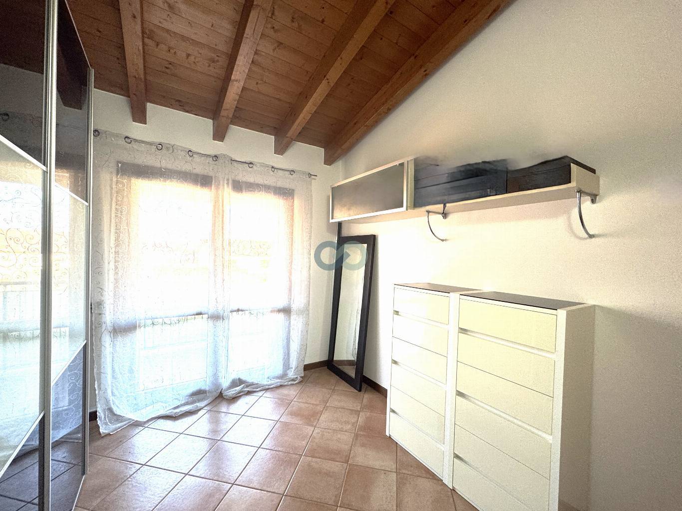 AMPIO E LUMINOSO APPARTAMENTO IN RESIDENCE CON PISCINA 28