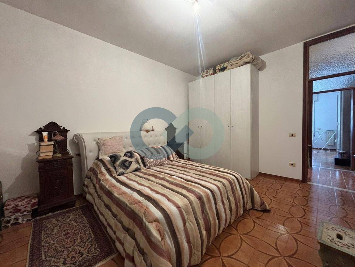 AMPIO QUADRILOCALE 18