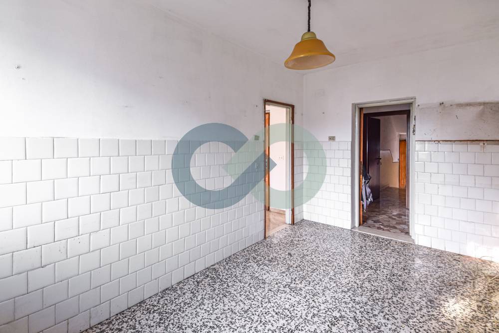 Bifamiliare piano terra con giardino 19