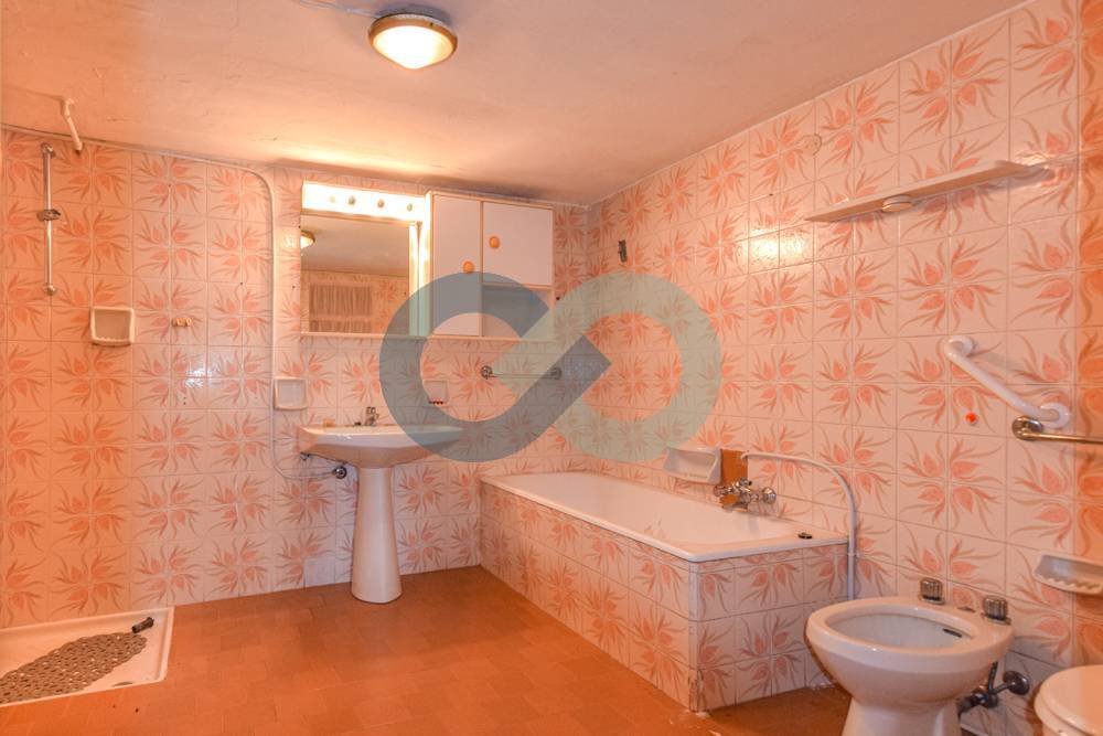 Bifamiliare piano terra con giardino 21